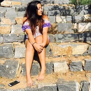 Meet your Posher, Nikila